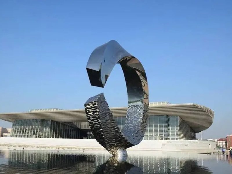 湖南廣場不銹鋼雕塑